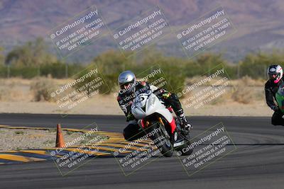 media/Nov-05-2022-SoCal Trackdays (Sat) [[f8d9b725ab]]/Turn 5 (940am)/